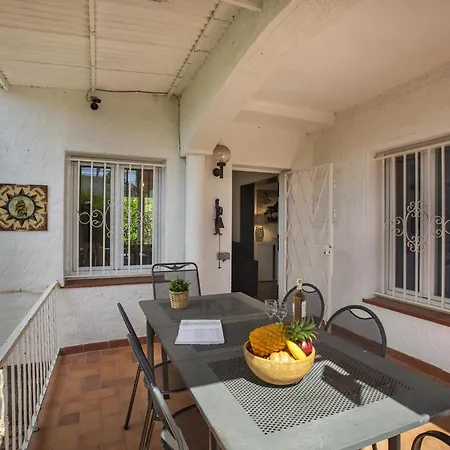 Casa Renovada Con 3 Dormitorios, Terraza Y Barbacoa A 3 Km De La Playa En - Hisp-288-46 בית נופש